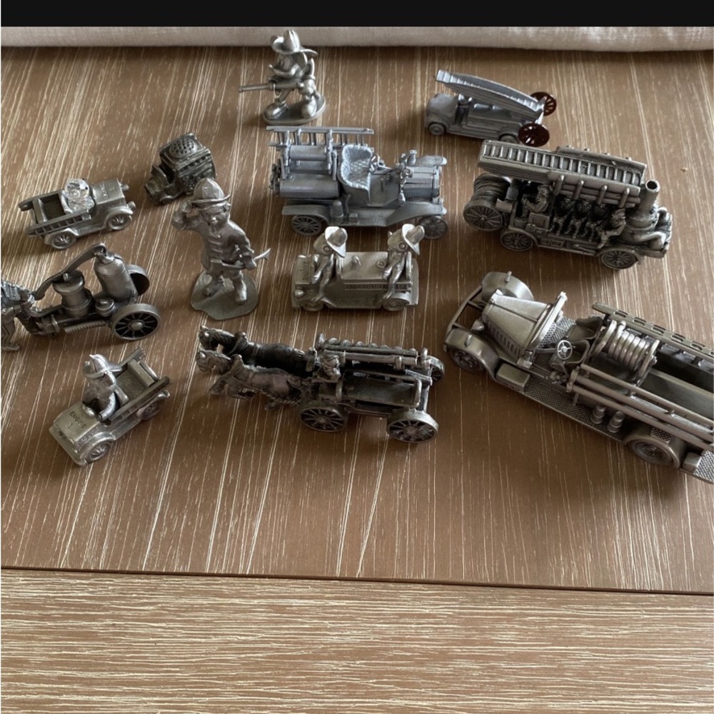 PEWTER FIRE ENGINES! There are 12 Separate items. Absolutely Gorgeous!🚒 🚒🚒🚒